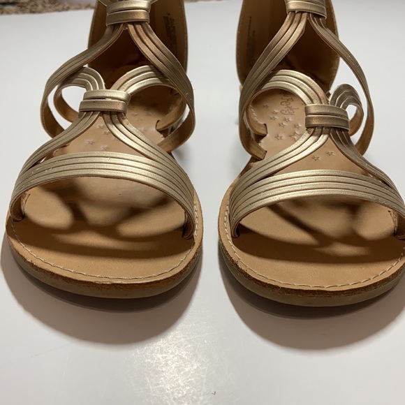 Girl’s Sandals - Picture 5 of 5